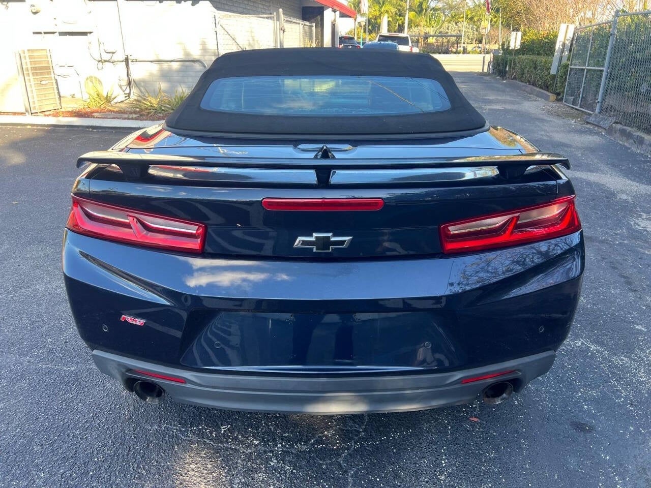 Vehicle image 9 of 49
