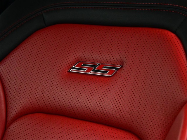 Vehicle image 42 of 47