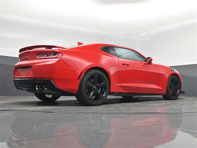 Vehicle image 20 of 47