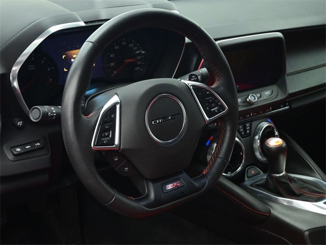 Vehicle image 37 of 47