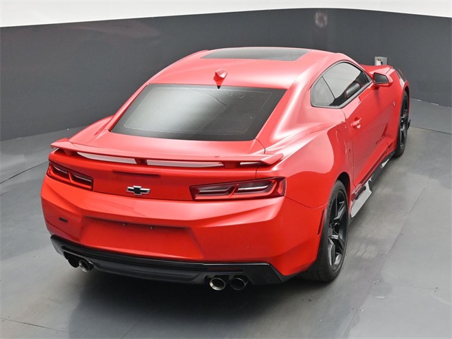Vehicle image 19 of 47
