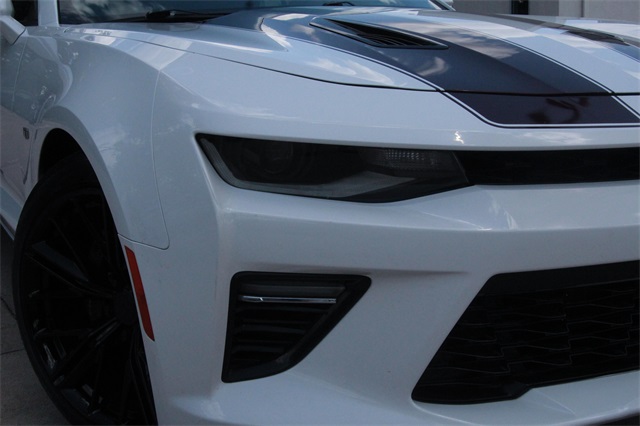 Vehicle image 18 of 18