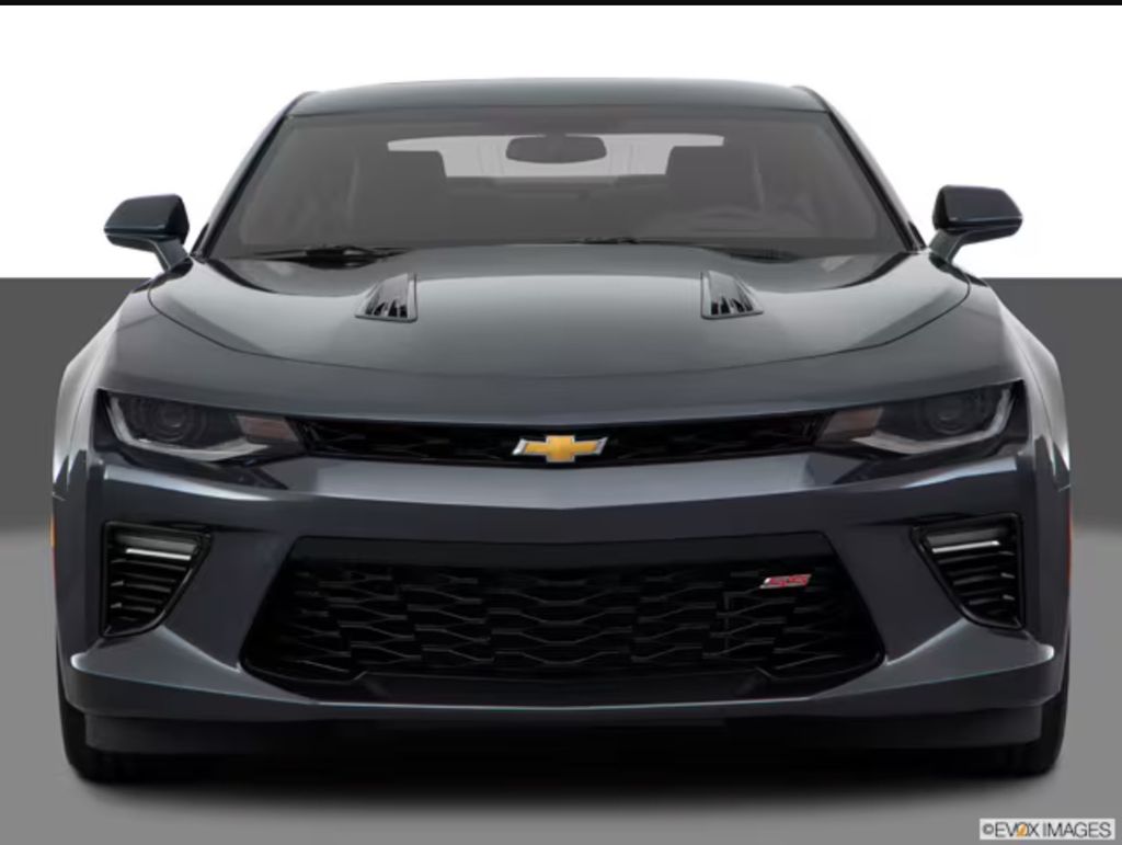 2016 Chevrolet Camaro 2SS Image 2 of 5