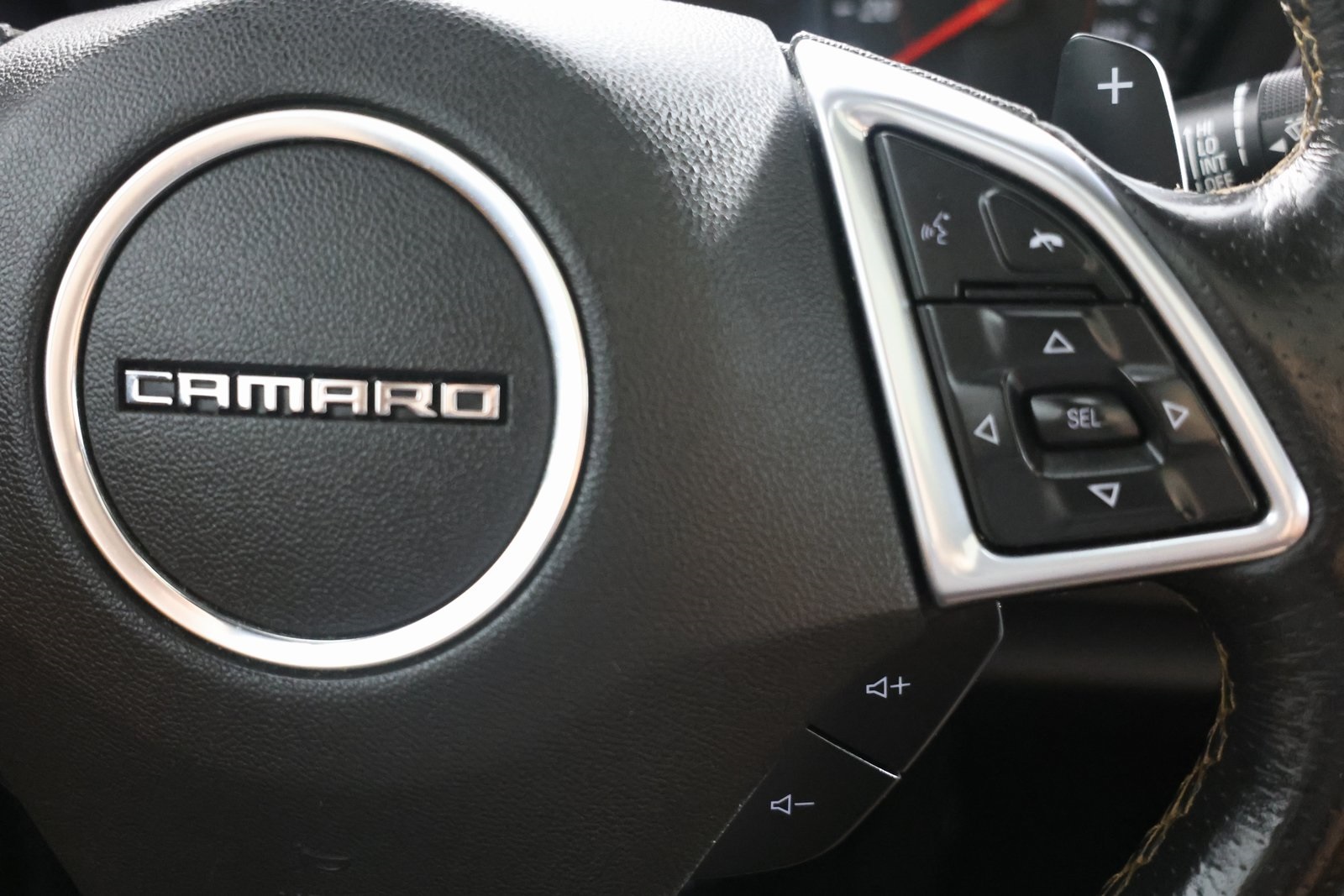 Vehicle image 38 of 51