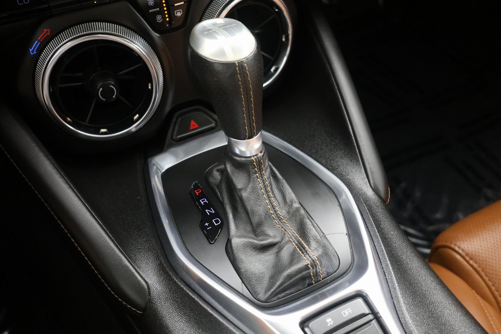 Vehicle image 15 of 51