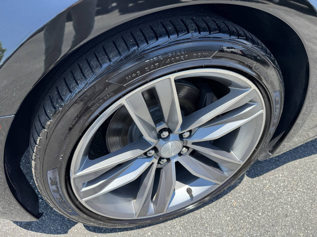 Vehicle image 12 of 26