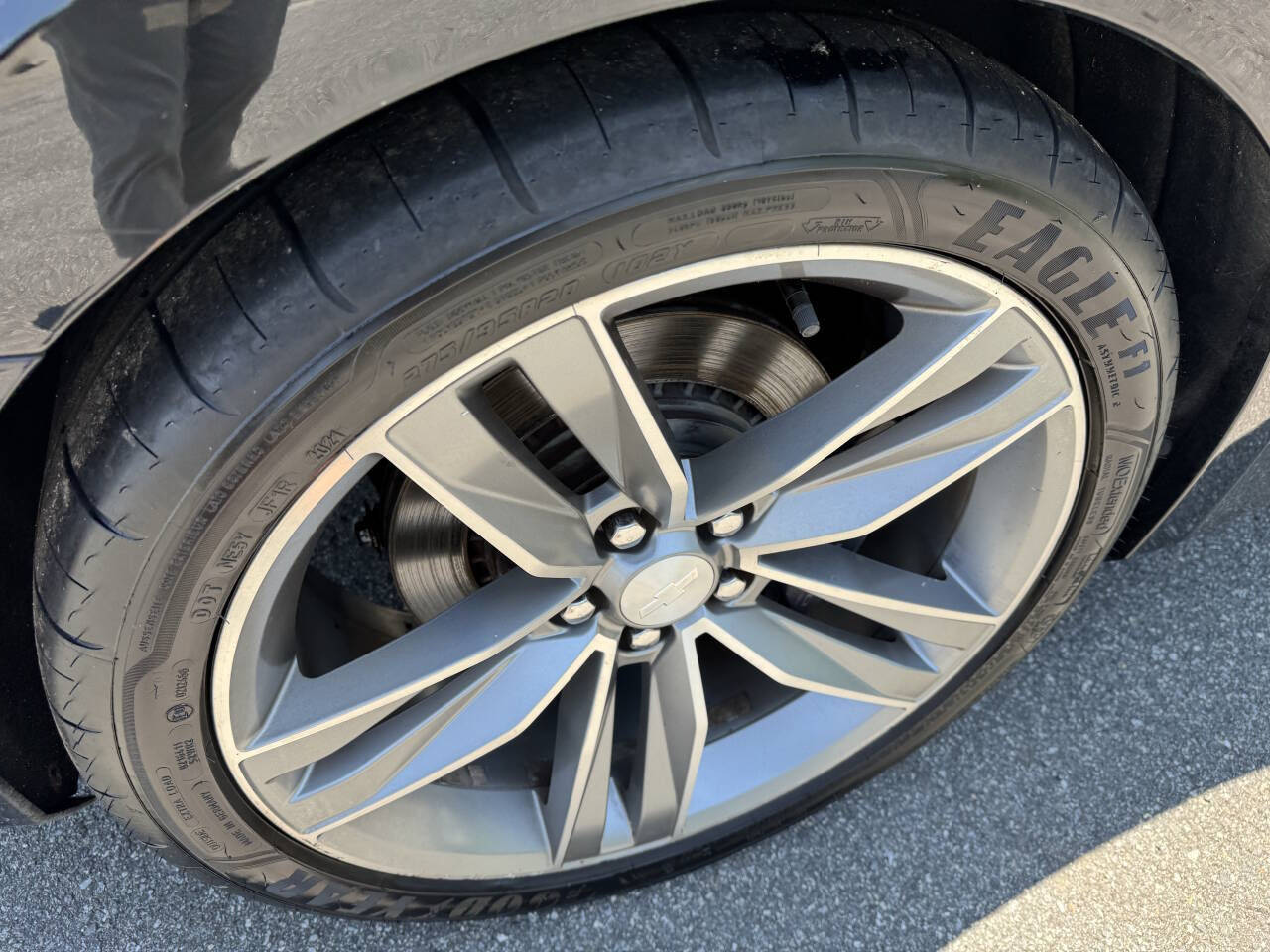 Vehicle image 14 of 26
