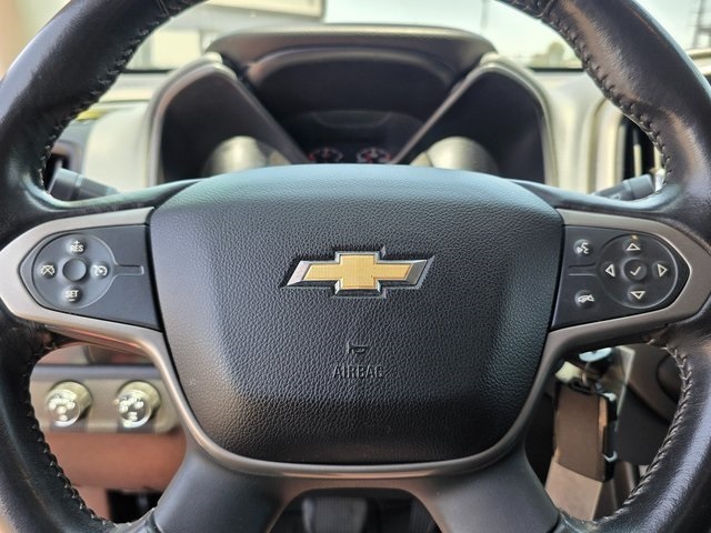 Vehicle image 24 of 44