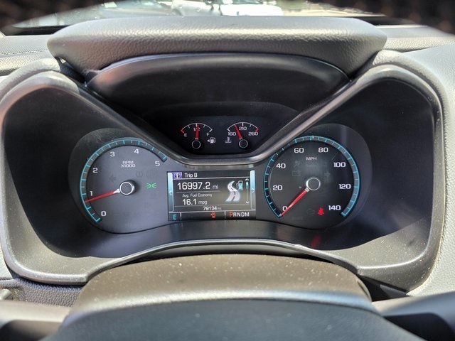 Vehicle image 25 of 44