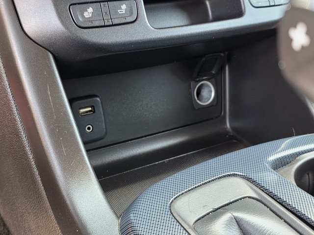 Vehicle image 39 of 44