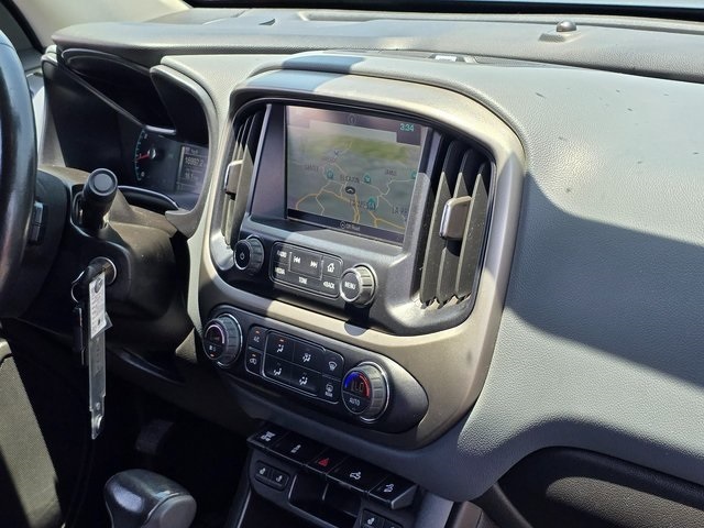 Vehicle image 41 of 44