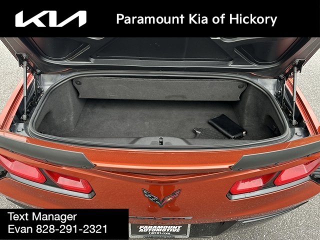 Vehicle image 28 of 30