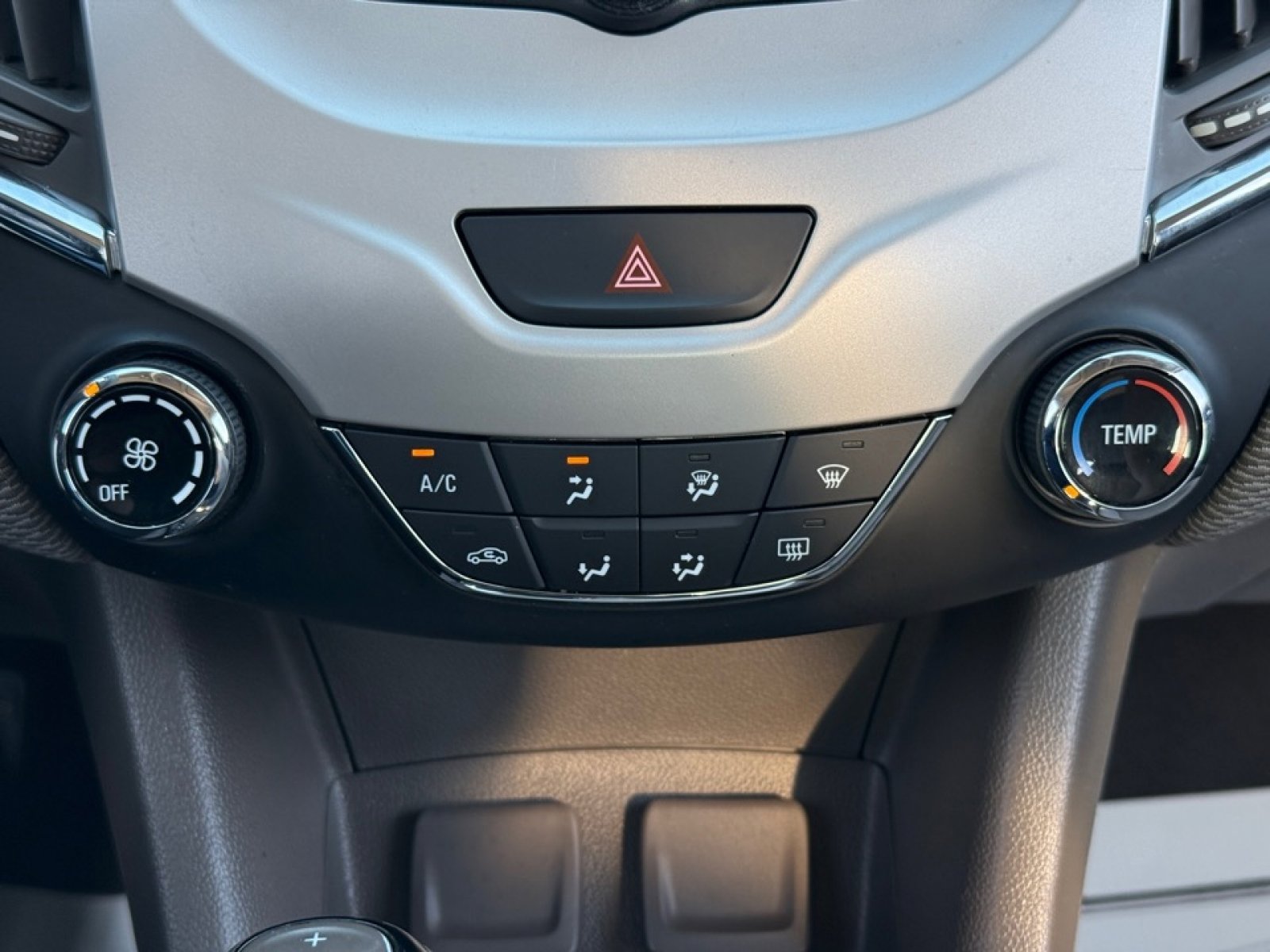 2016 Chevrolet Cruze LS Image 39 of 39