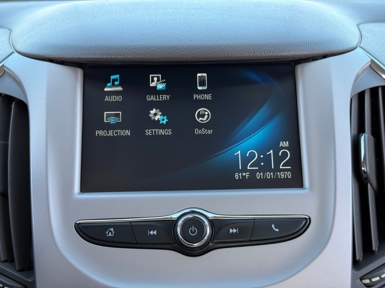 2016 Chevrolet Cruze LS Image 29 of 39