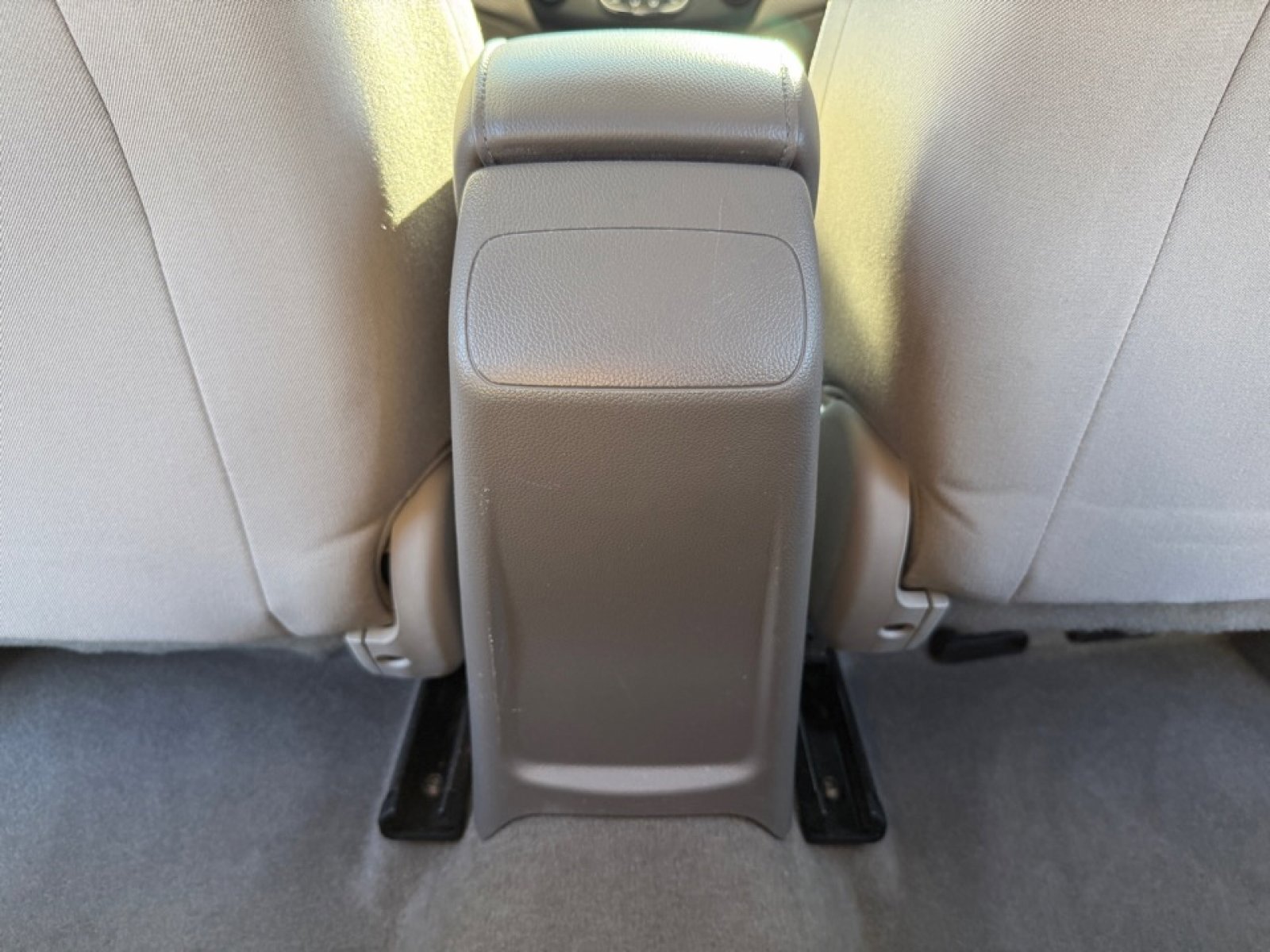 2016 Chevrolet Cruze LS Image 21 of 39