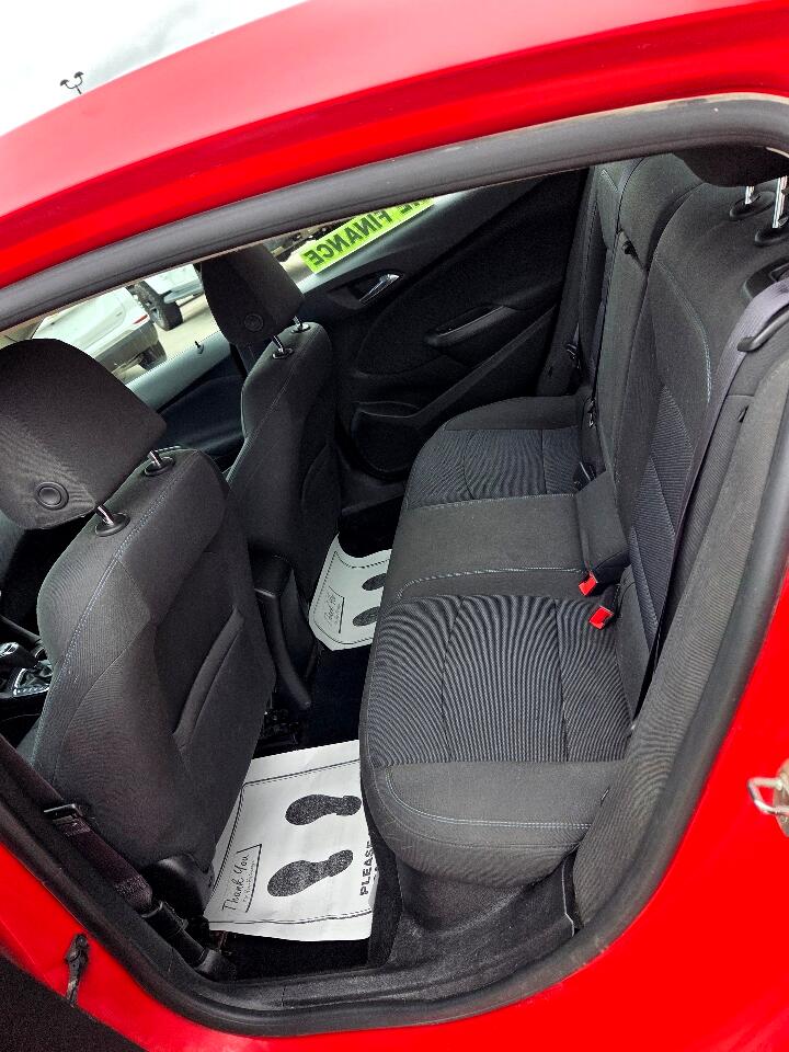 2016 Chevrolet Cruze LT Image 21 of 28