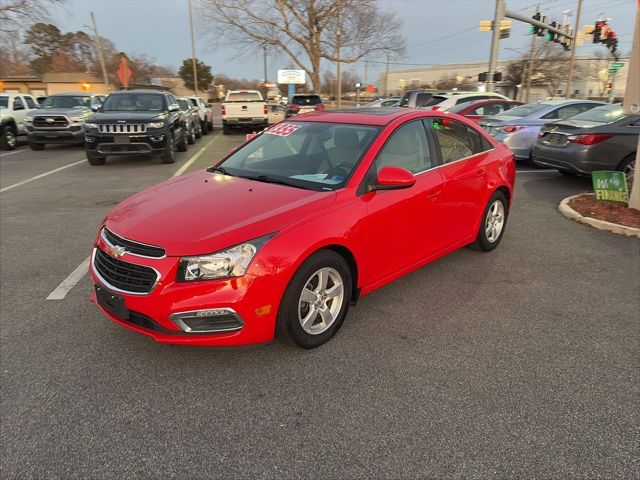2016 Chevrolet Cruze Limited LT Image 1 of 34