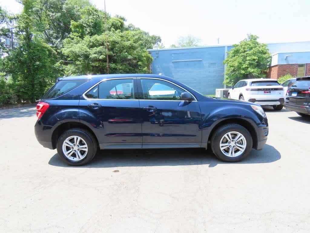 Vehicle image 3 of 26