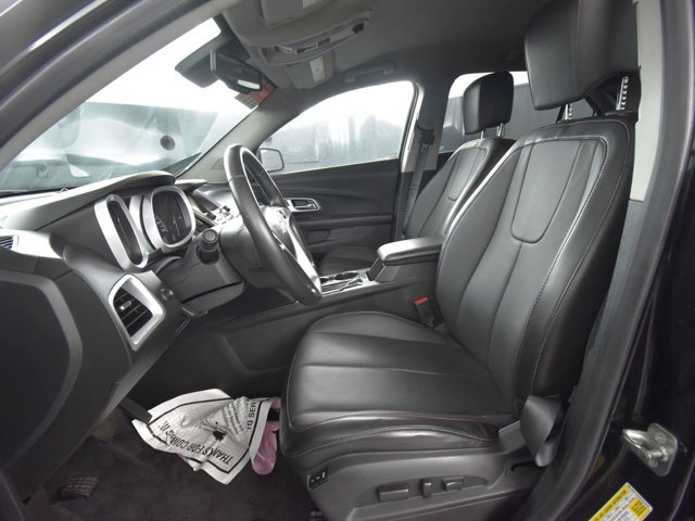Vehicle image 19 of 40