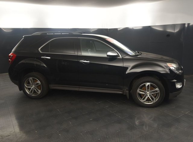 Vehicle image 9 of 40