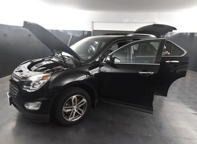 Vehicle image 3 of 40