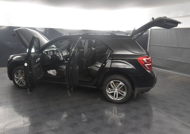 Vehicle image 13 of 40