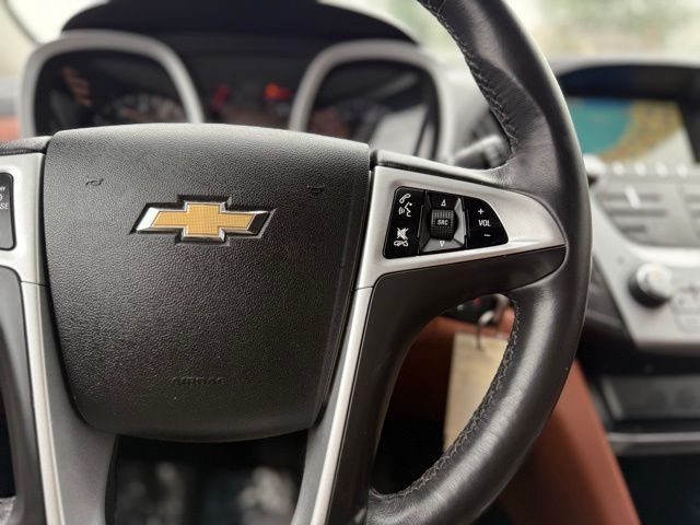 Vehicle image 34 of 46