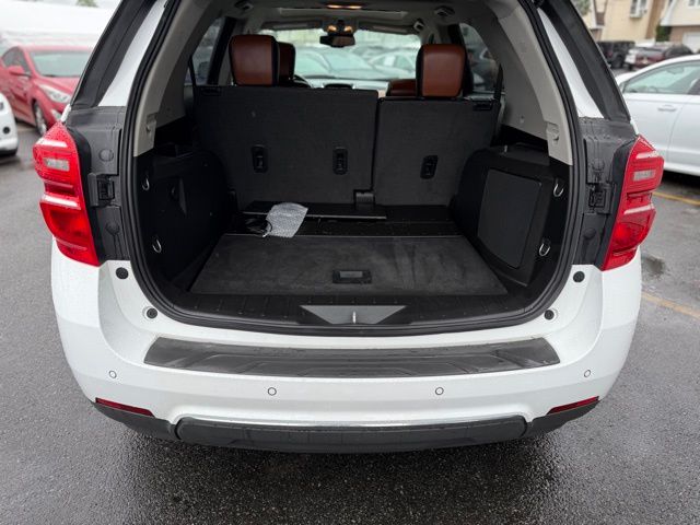 Vehicle image 11 of 46