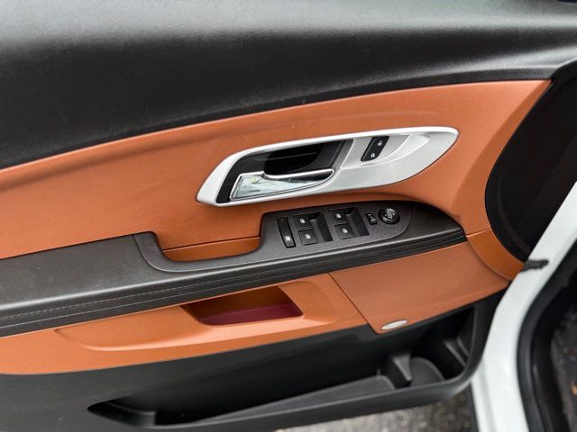 Vehicle image 14 of 46