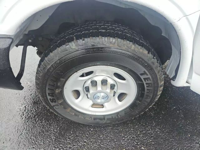 Vehicle image 19 of 20