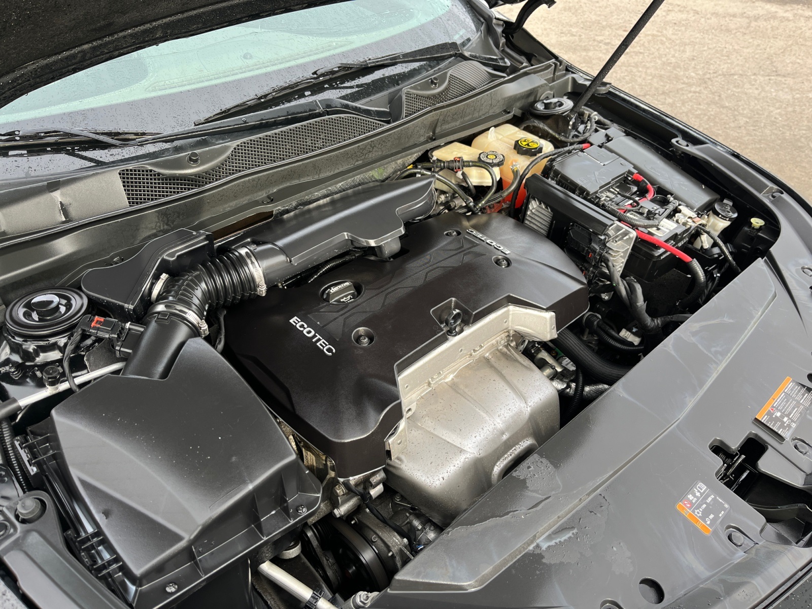 Vehicle image 34 of 36