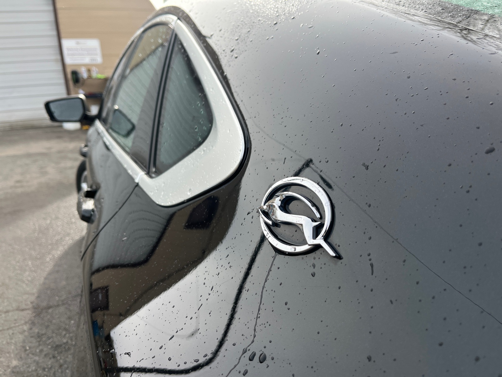 Vehicle image 28 of 36