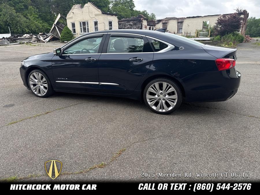 Vehicle image 16 of 52