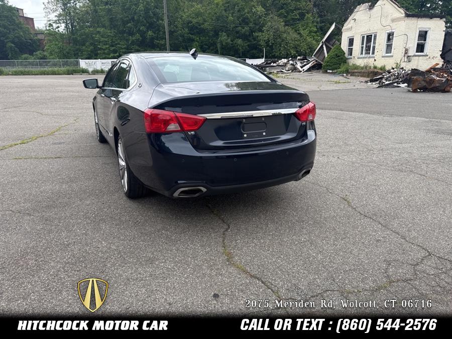 Vehicle image 17 of 52