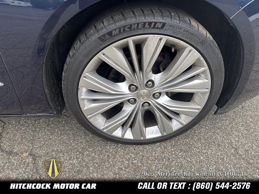 Vehicle image 25 of 52