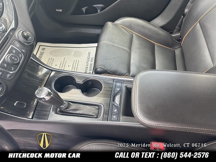 Vehicle image 38 of 52