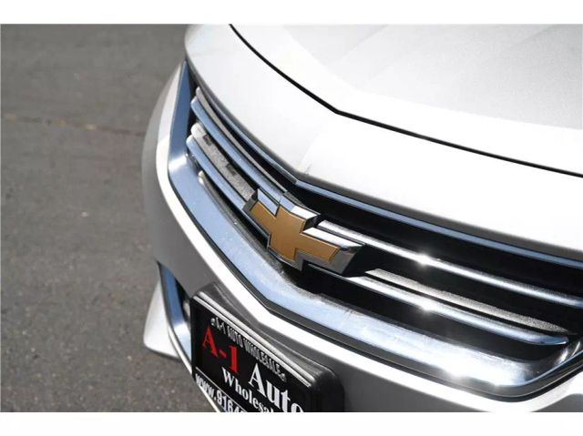 Vehicle image 10 of 30