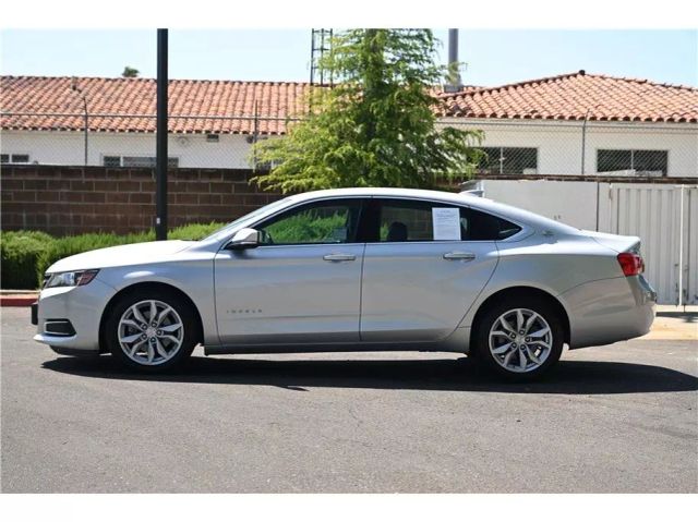 Vehicle image 8 of 30
