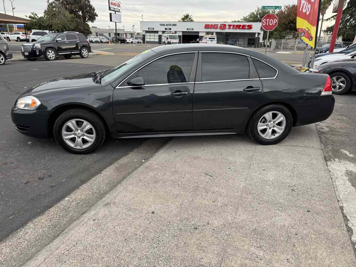 2016 Chevrolet Impala Limited LS Image 6 of 14