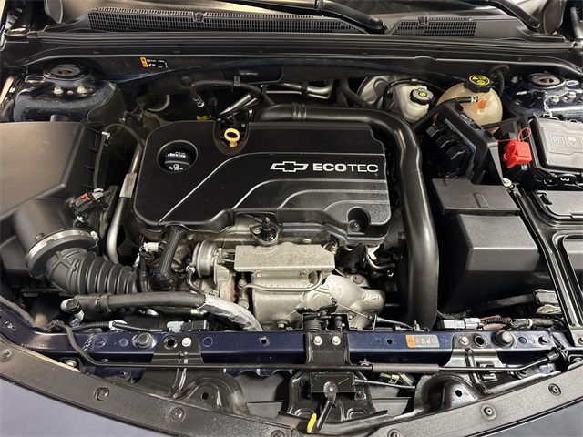 2016 Chevrolet Malibu LS Image 10 of 29