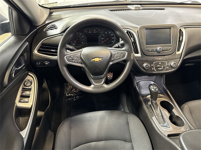 2016 Chevrolet Malibu LS Image 15 of 29