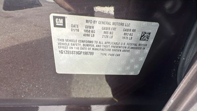 Vehicle image 28 of 30