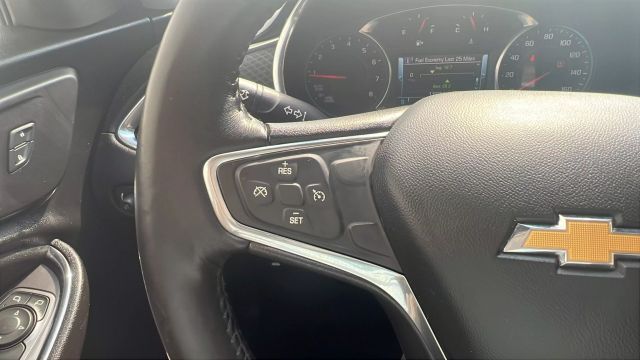 Vehicle image 13 of 30