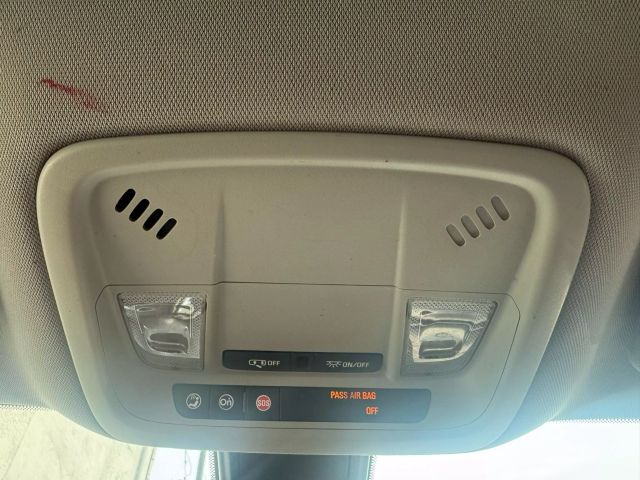 Vehicle image 22 of 39