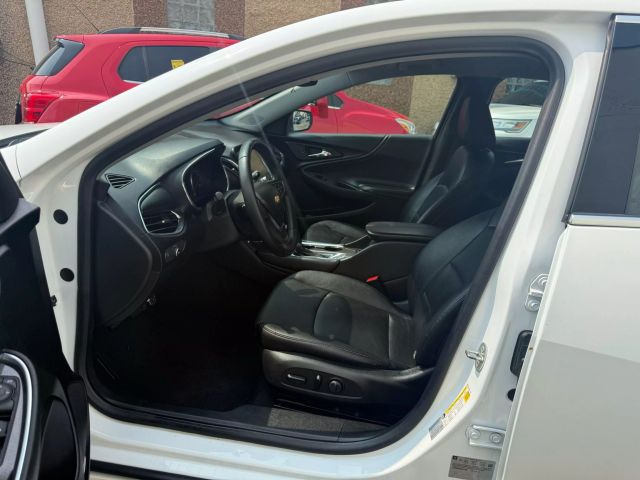Vehicle image 24 of 39
