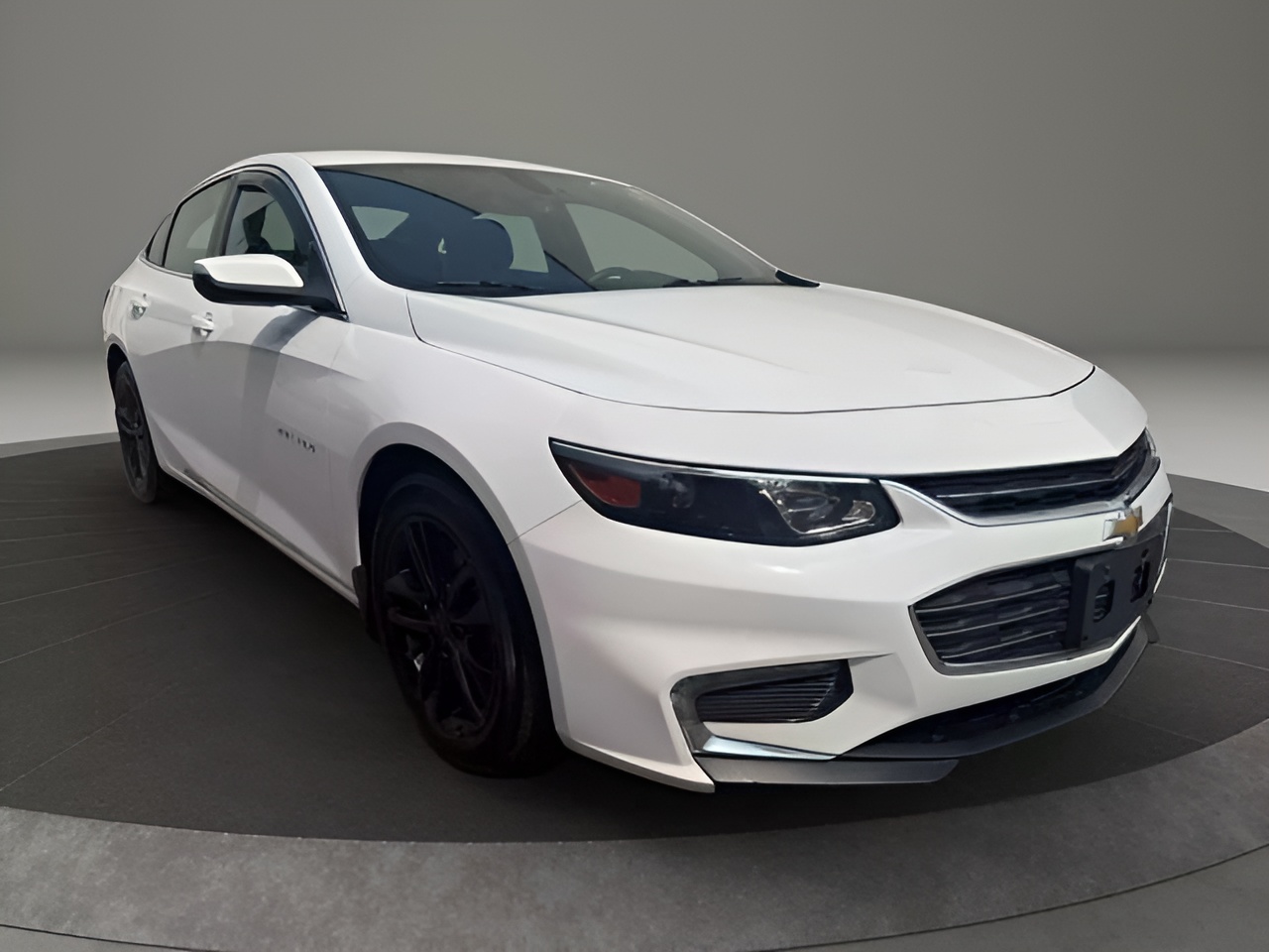 Vehicle image 34 of 39