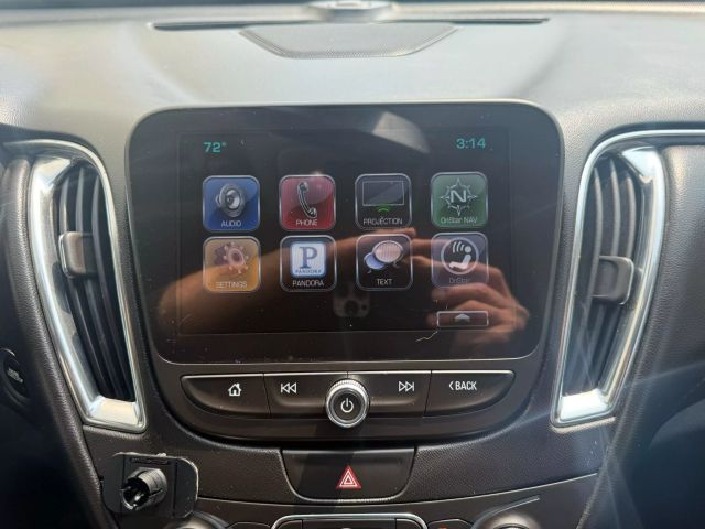 Vehicle image 18 of 39