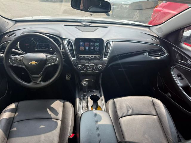 Vehicle image 29 of 39