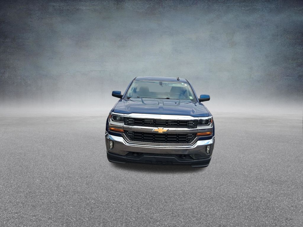 2016 Chevrolet Silverado 1500 LT Image 2 of 16