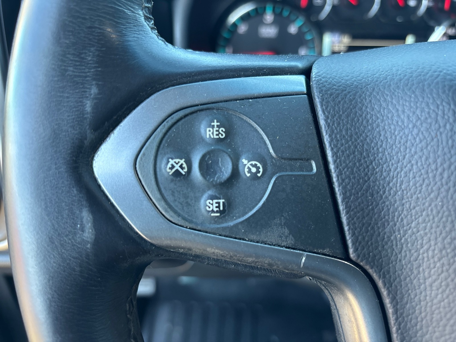 Vehicle image 15 of 31